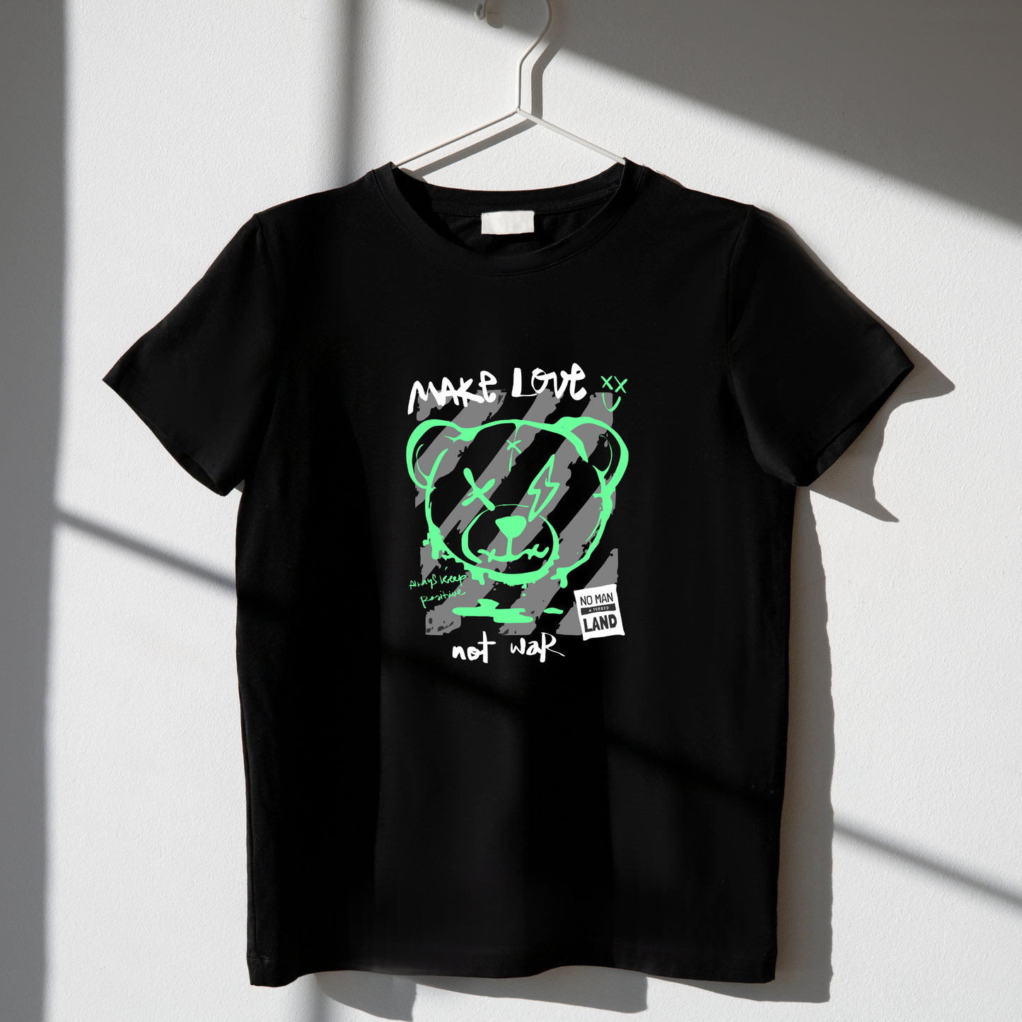 Boxy T-shirt Make Love Not War – Camiseta orgánica con mensaje
