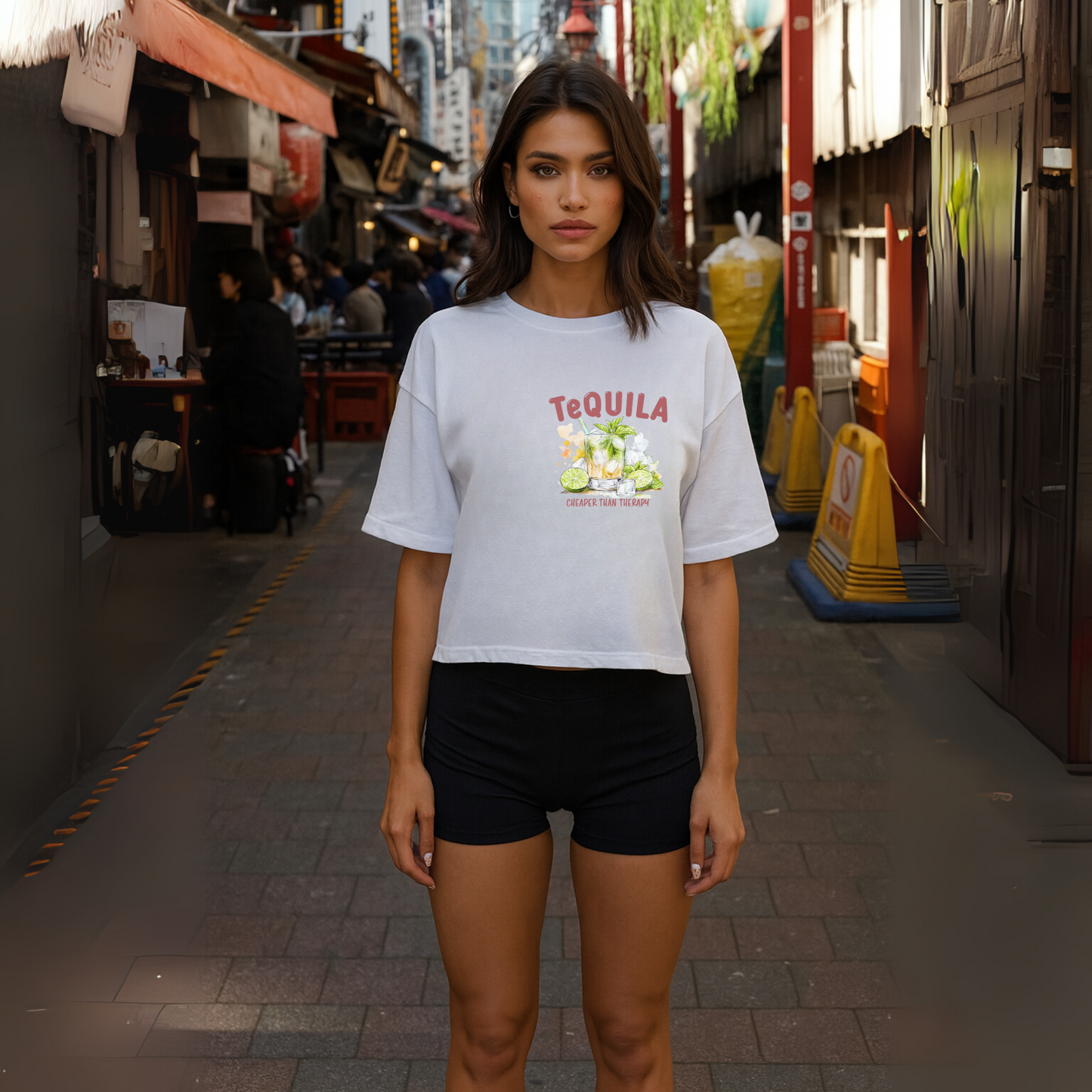 Camiseta Boxy Orgánica – Tequila: Cheaper than Therapy 🍋✨